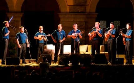 Klapa "Kumpanji" u tivatskom Centru za kulturu Klapa "Kumpanji" u tivatskom Centru za kulturu
