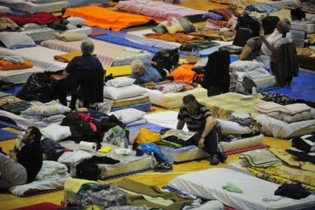 Srbija: U kolektivnom smještaju 2.500 ljudi Srbija: U kolektivnom smještaju 2.500 ljudi