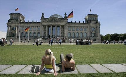 U Njemačkoj svaka peta mlada osoba živi u bijedi U Njemačkoj svaka peta mlada osoba živi u bijedi