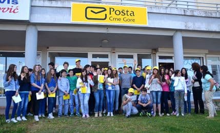 Učenici OŠ “Štampar Makarije“ u posjeti Poštinoj poslovnici Učenici OŠ “Štampar Makarije“ u posjeti Poštinoj poslovnici