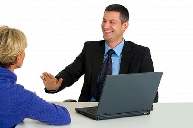 Što boja odjeće poručuje na razgovoru za posao? Što boja odjeće poručuje na razgovoru za posao?