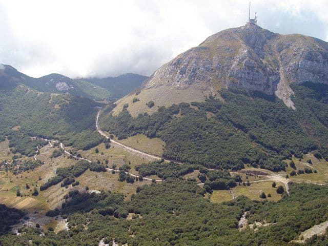 Protesti mještana na naplatnoj rampi NP „Lovćen” Protesti mještana na naplatnoj rampi NP „Lovćen”