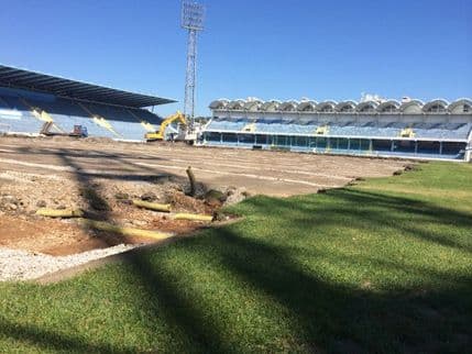 FOTO: Počela rekonstrukcija terena na Gradskom stadionu FOTO: Počela rekonstrukcija terena na Gradskom stadionu