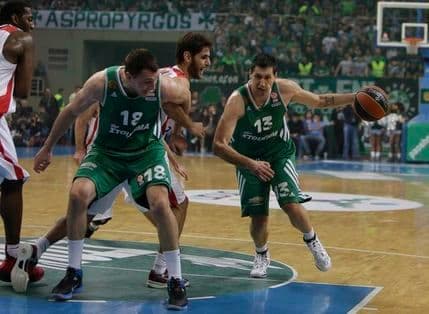 PAO ubjedljivo do 34. titule PAO ubjedljivo do 34. titule