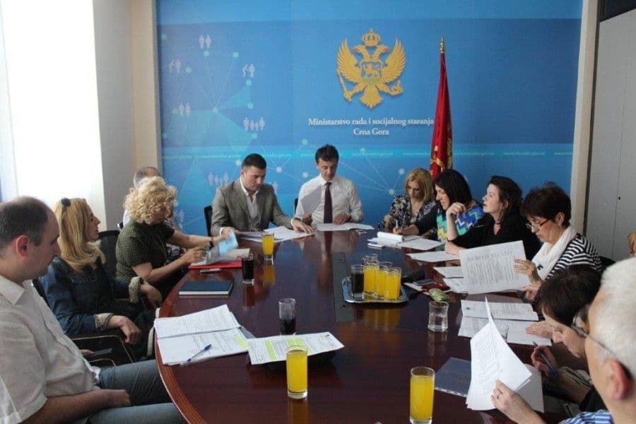 Dva miliona za zapošljavanje lica sa invaliditetom Dva miliona za zapošljavanje lica sa invaliditetom