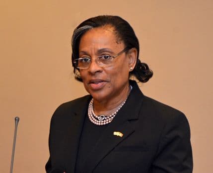 Sju Kej Braun odlazi iz Crne Gore Sju Kej Braun odlazi iz Crne Gore