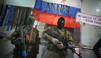 Žestok napad pobunjenika na aerodrom u Lugansku Žestok napad pobunjenika na aerodrom u Lugansku