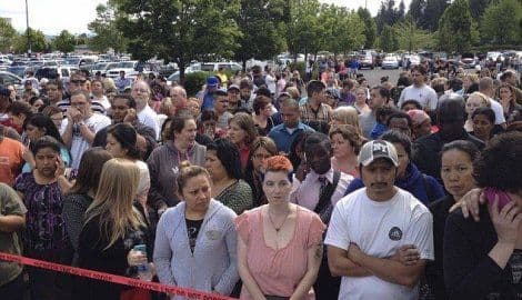 Pucnjava u školi u Oregonu, najmanje jedan učenik ubijen Pucnjava u školi u Oregonu, najmanje jedan učenik ubijen