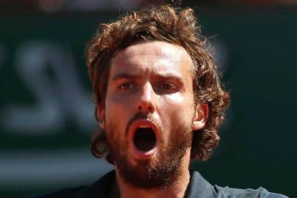 Gulbis: Nadam se da će me trenirati Šarapova ili Ivanović Gulbis: Nadam se da će me trenirati Šarapova ili Ivanović