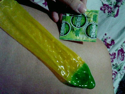 U prodaji i “zvanični” kondom SP-a, u bojama Brazila U prodaji i “zvanični” kondom SP-a, u bojama Brazila