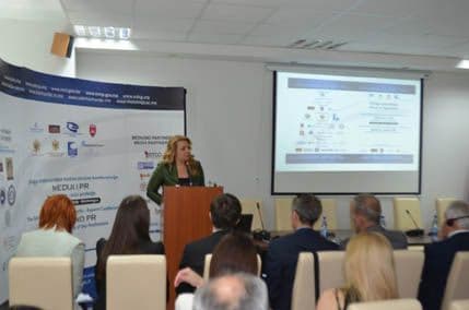 "Novinarstvo- kriza profesije" u Bijelom Polju "Novinarstvo- kriza profesije" u Bijelom Polju