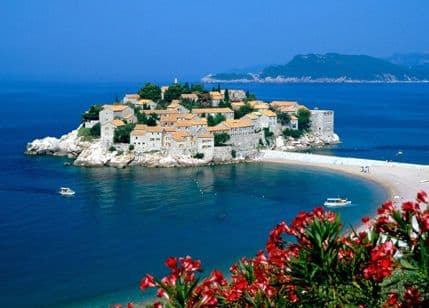 Odabrana najljepša mjesta na Balkanu: Sveti Stefan u vrhu Odabrana najljepša mjesta na Balkanu: Sveti Stefan u vrhu