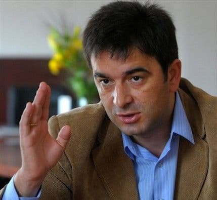 MEDOJEVIĆ: Koliko SDP ima platformi, bolje da se prijave za tender za eksploataciju nafte MEDOJEVIĆ: Koliko SDP ima platformi, bolje da se prijave za tender za eksploataciju nafte