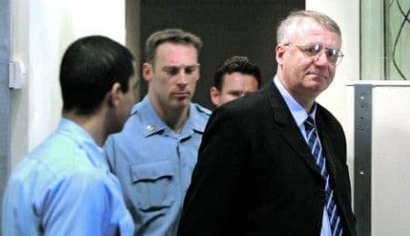 Šešelj neće moći da postavlja uslove Šešelj neće moći da postavlja uslove