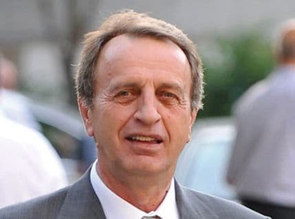 Brković preuzima Vektru Jakić Brković preuzima Vektru Jakić