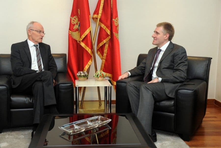 Fišer: Crna Gora sljedeća u EU Fišer: Crna Gora sljedeća u EU