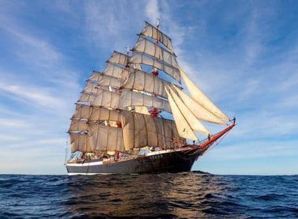 Ruski jedrenjak „Sedov“ prvi put u Crnoj Gori Ruski jedrenjak „Sedov“ prvi put u Crnoj Gori