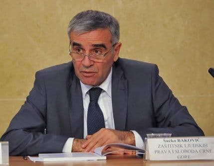 Baković osudio objavljivanje neprimjerenog sadržaja u Informeru Baković osudio objavljivanje neprimjerenog sadržaja u Informeru