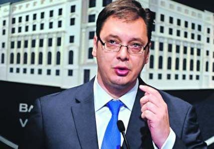 Vučić smijenio sve šefove uprava policije Vučić smijenio sve šefove uprava policije