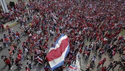 Kostarika slavi: Đaci pušteni kući, službenicima slobodan dan Kostarika slavi: Đaci pušteni kući, službenicima slobodan dan