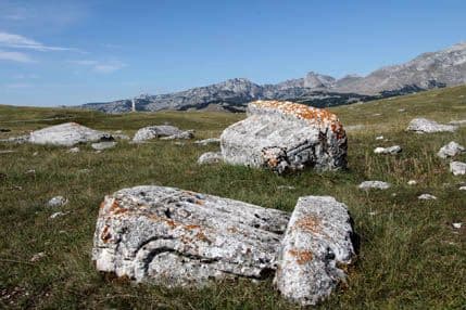 Predaja Nominacionog dosijea za stećke 28. juna u Ohridu Predaja Nominacionog dosijea za stećke 28. juna u Ohridu