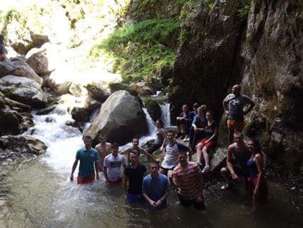 Društvo mladih ekologa Nikšić realizovalo edukativni eko kamp Društvo mladih ekologa Nikšić realizovalo edukativni eko kamp