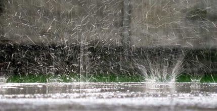 Poslijepodne kiša i pljuskovi, ponegdje grad i jak vjetar Poslijepodne kiša i pljuskovi, ponegdje grad i jak vjetar