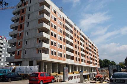 Koliko u Crnoj Gori ima podstanara, a koliko osoba posjeduje tri i više stambenih jedinica? Koliko u Crnoj Gori ima podstanara, a koliko osoba posjeduje tri i više stambenih jedinica?