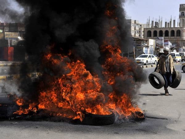 U napadima islamista u Jemenu najmanje 15 mrtvih U napadima islamista u Jemenu najmanje 15 mrtvih