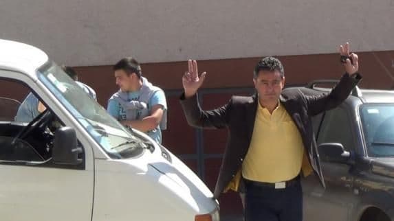 Nosilac liste DF-a u Pljevljima Milan Lekić proveo noć u policiji Nosilac liste DF-a u Pljevljima Milan Lekić proveo noć u policiji