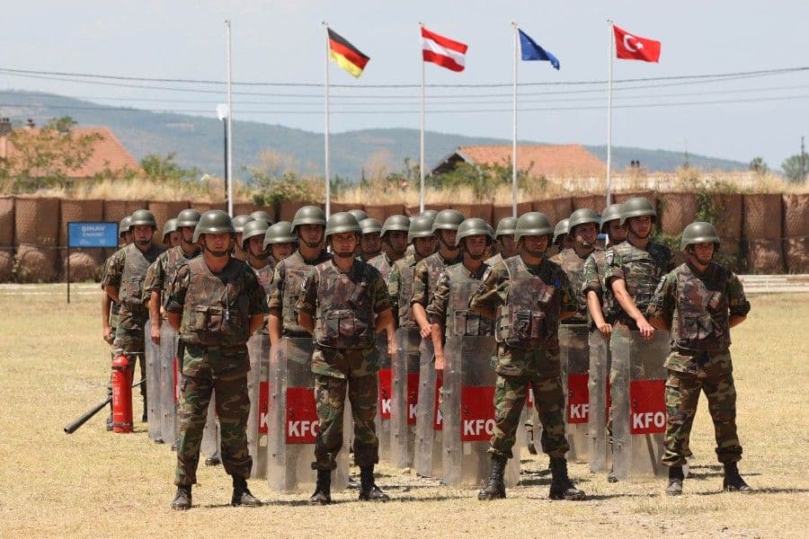 KFOR obezbeđuje proslavu Vidovdana KFOR obezbeđuje proslavu Vidovdana