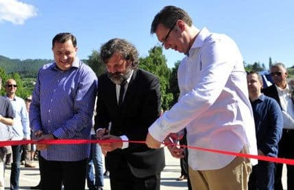 Između Sarajeva, Gazimestana i Andrićgrada Između Sarajeva, Gazimestana i Andrićgrada