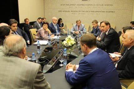 Krivokapić organizovao drugi susret parlamentarnih delegacija Ukrajine i Rusije Krivokapić organizovao drugi susret parlamentarnih delegacija Ukrajine i Rusije