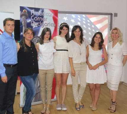 Američki ugao: Retorski klub UDG održao američke političke govore Američki ugao: Retorski klub UDG održao američke političke govore