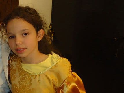 Ključeve grada u ime djece Kotora prima Đorđa Čolo Ključeve grada u ime djece Kotora prima Đorđa Čolo