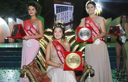 SARVAN: Izbor za Mis Albanije nema veze sa politikom, to je bila prezentacija Ulcinja SARVAN: Izbor za Mis Albanije nema veze sa politikom, to je bila prezentacija Ulcinja