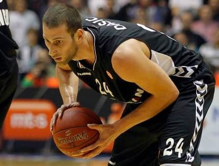 Dašić potpisao za Budućnost Dašić potpisao za Budućnost