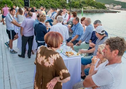 Luštica Divelopment uložila 500.000 eura u razvoj zajednice Luštica Divelopment uložila 500.000 eura u razvoj zajednice