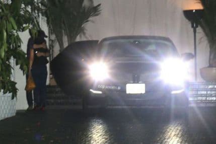 Tom Kruz na sastanku sa misterioznom djevojkom Tom Kruz na sastanku sa misterioznom djevojkom