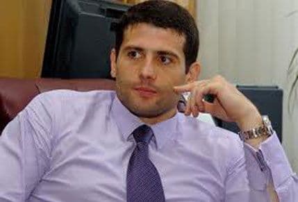 Peščanik: I doktorat Šapića plagijat Peščanik: I doktorat Šapića plagijat