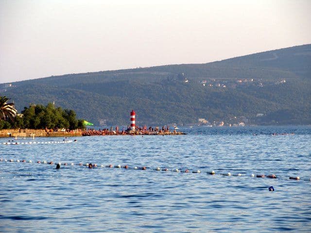 Tivat: Spasio dječaka koji se davio Tivat: Spasio dječaka koji se davio