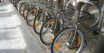 Podgorica: Postavljeno pet parkinga za bicikla, za dva mjeseca još 13 Podgorica: Postavljeno pet parkinga za bicikla, za dva mjeseca još 13