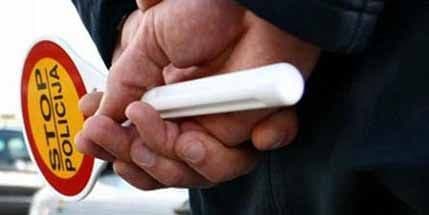 Saobraćajci izdali 454 naloga za novčane kazne Saobraćajci izdali 454 naloga za novčane kazne