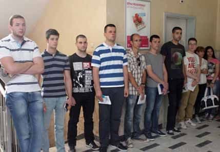 Studenti Fakulteta za informacione tehnologije na praksi u Telekomu Studenti Fakulteta za informacione tehnologije na praksi u Telekomu