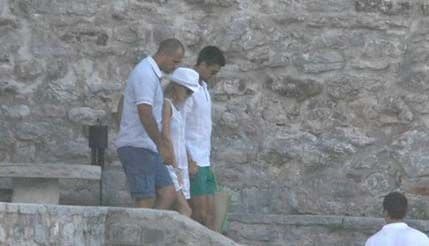 Zbog Đokovićeve svadbe Budvu okupirali reporteri Zbog Đokovićeve svadbe Budvu okupirali reporteri