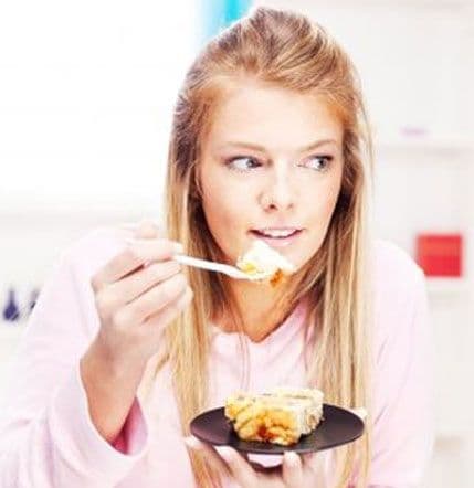 Najnovija hit dijeta: Voće ujutru, torta uveče Najnovija hit dijeta: Voće ujutru, torta uveče