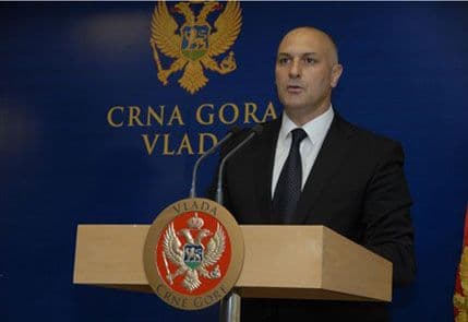 ULAMA: Od problema imigranata veći su problem djeca prosjaci ULAMA: Od problema imigranata veći su problem djeca prosjaci