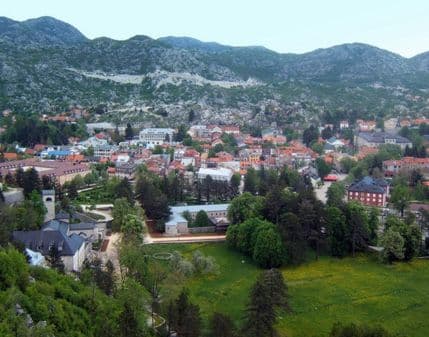 Za razvoj Cetinja devet odsto iz budžeta Crne Gore Za razvoj Cetinja devet odsto iz budžeta Crne Gore