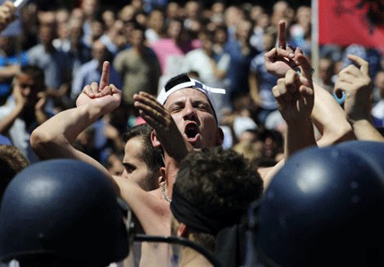 U Makedoniji sve ključa: Održan protest Albanaca u Skoplju, otkazan kontraprotest U Makedoniji sve ključa: Održan protest Albanaca u Skoplju, otkazan kontraprotest