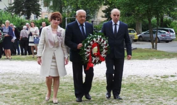 CETINJE: Povodom 13. jula položen vijenac na spomen kosturnicu CETINJE: Povodom 13. jula položen vijenac na spomen kosturnicu